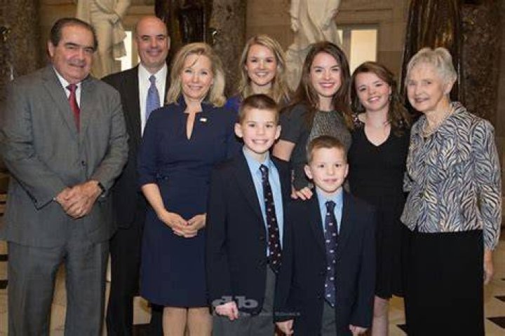 Liz Cheney With Her Children & Husband
