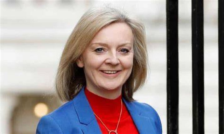 Liz Truss bio: net worth, age, height, weight, family, children, wiki, Boyfriend | Kanyi Daily News