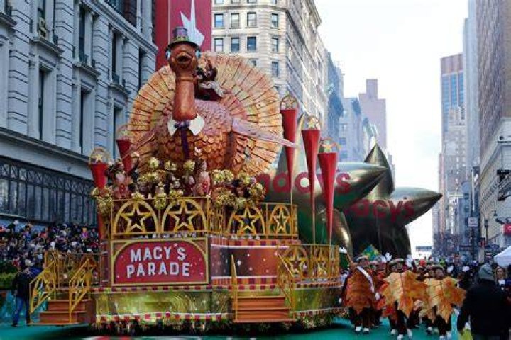 macys-thanksgiving-day-parade-2023-balloons-the-cool-cat-blue-cat-chug-milk-carton.jpg macys-thanksgiving-day-parade-2023-balloons-the-cool-cat-blue-cat-chug-milk-carton.jpg