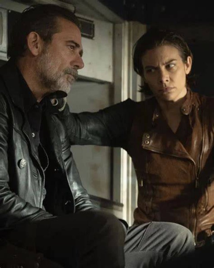 Maggie and Negan chat
