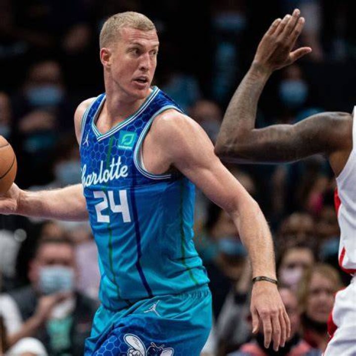 Mason Plumlee for his current team (Source: atthehive.com)
