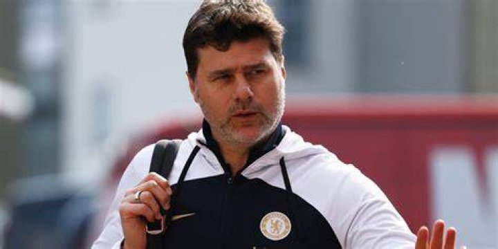 Mauricio Pochettino's side host Swansea at Wembley
