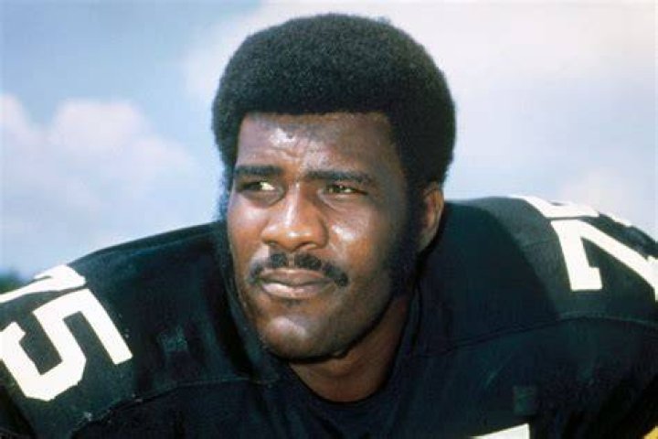 mean joe greene alive