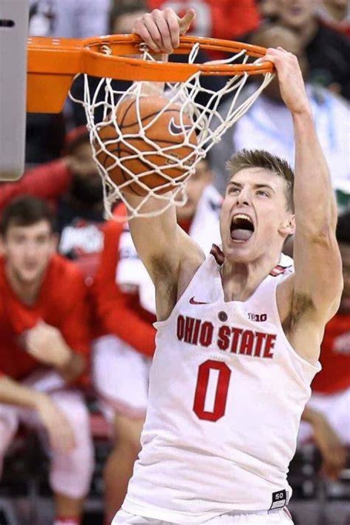 Micah Potter For the Ohio State 
