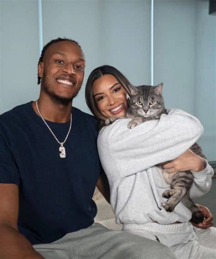 Myles Turner Girlfriend, Rumored Girlfriend, Is He Married, Wife, Dating History 1 Myles Turner Girlfriend
