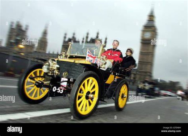 Only cars built before 1905 can enter the run