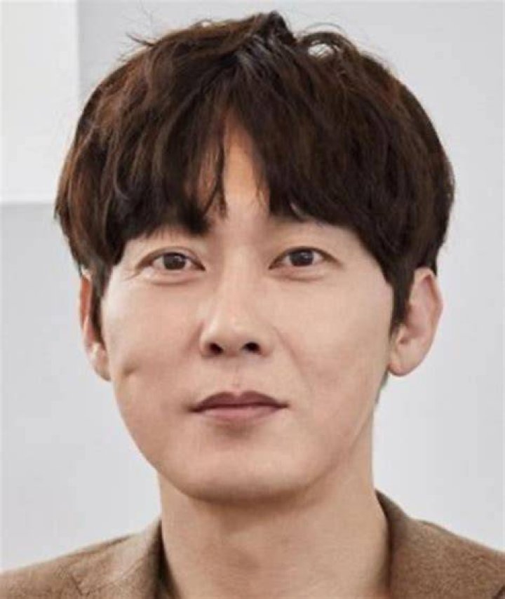 Park Byungeun Profile Images &mdash; The Movie Database (TMDB)