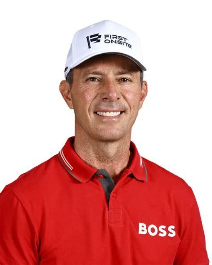 PGA Tour Golfer Mike Weir Marries Bachelor Alum Michelle Money