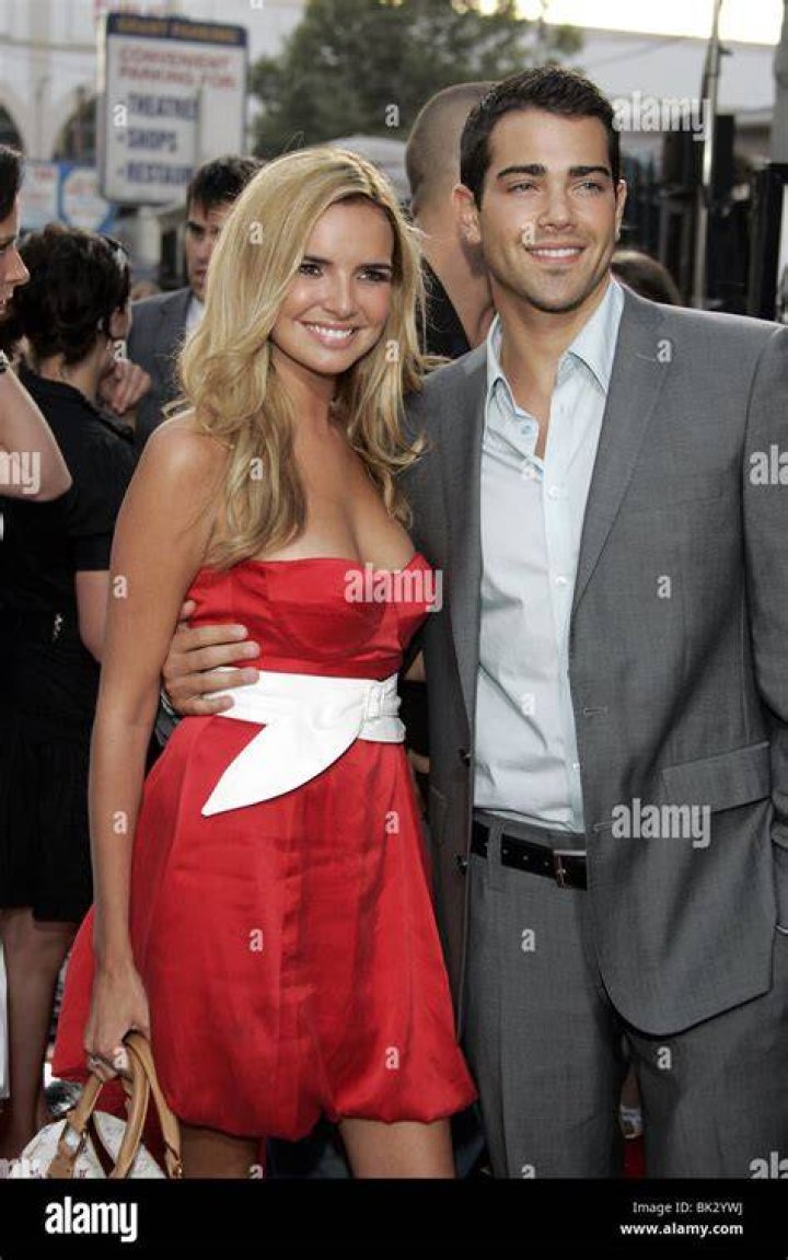 Photo jesse metcalfe nadine coyle 07 Photo 774191 Just Jared