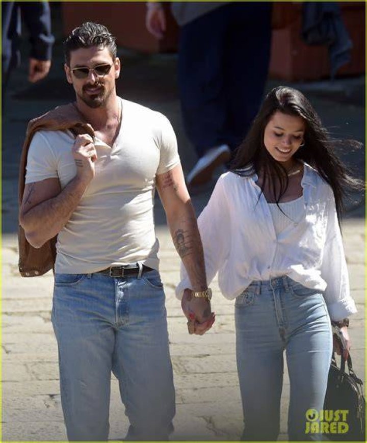 Photo michele morrone girlfriend moara sorio in portofino 25 Photo