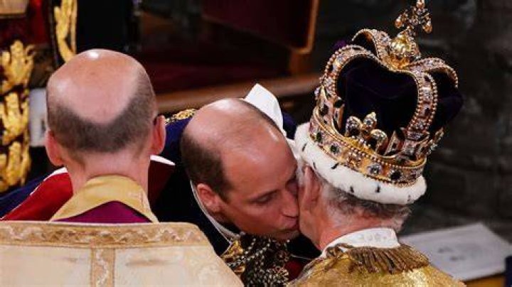 Prince William pleged loyalty to King Charles