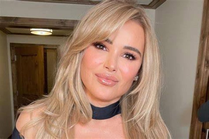 RHOBH Diana Jenkins talking with a surprised look