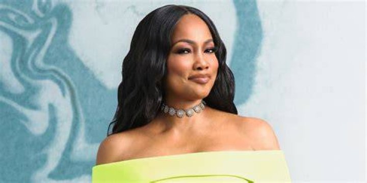 RHOBH Garcelle Beauvais arguing her point while Kyle Richards sits next to her