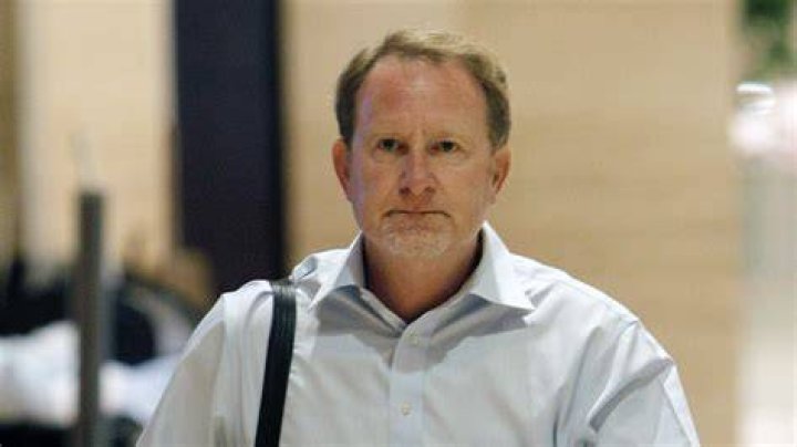Robert Sarver
