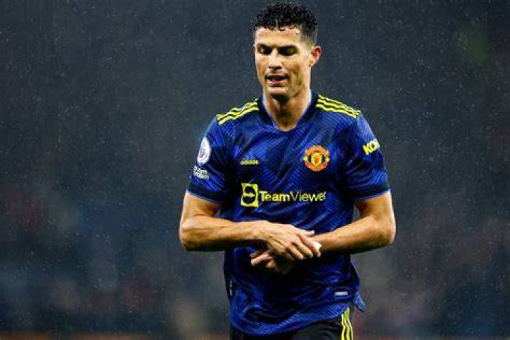 Ronaldo during United match