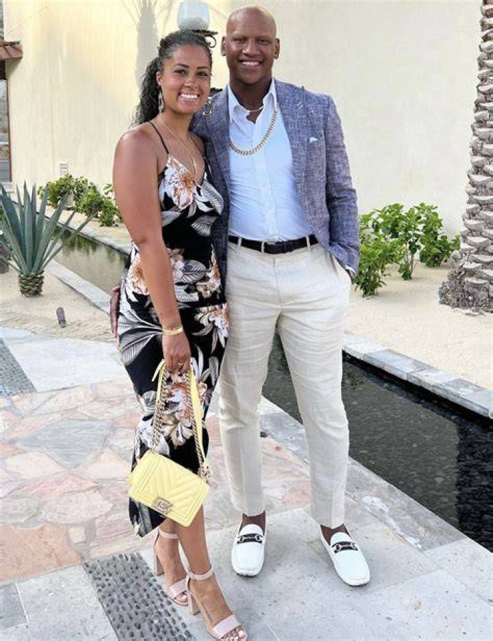 Ryan Shazier Wife