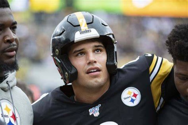 Steelers quarterback Mason Rudolph and tennis player Genie Bouchard (Source: New York Post)