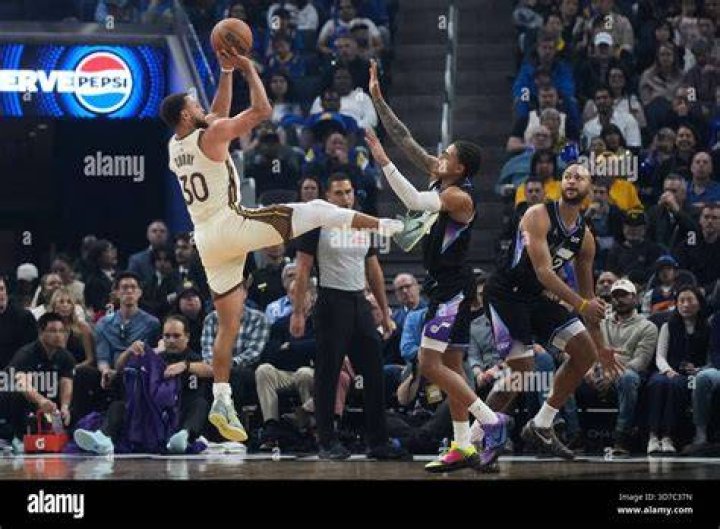 Stephen Curry against Utah Jazz