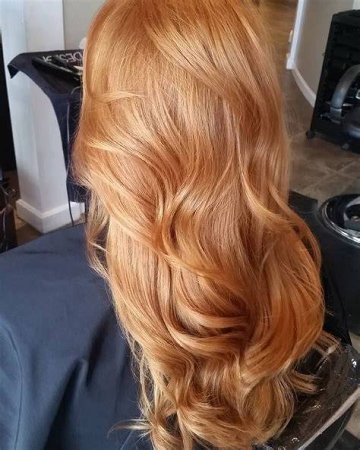 Strawberry Blonde Hair Dyes to Transform Your Look