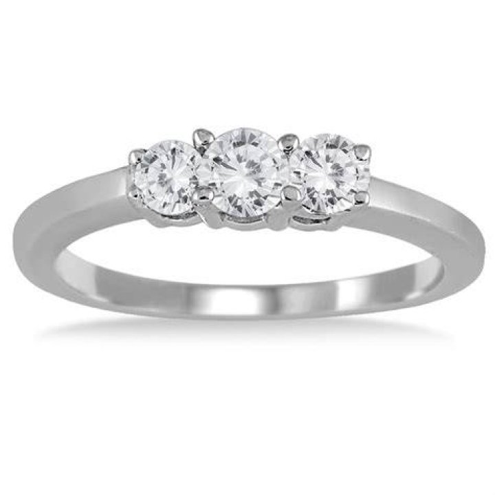 Szul 3 Stone Genuine Diamond Men&rsquo;s Ring