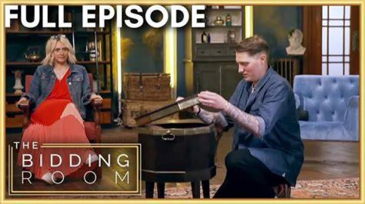 The Bidding Room airs on weekdays on BBC One