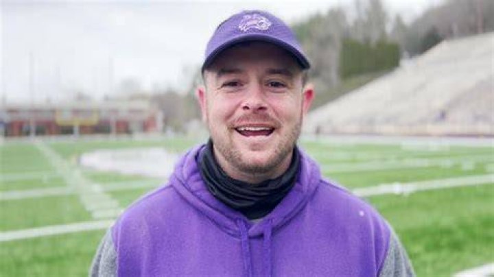The Quarterback Coach Kade Bell
