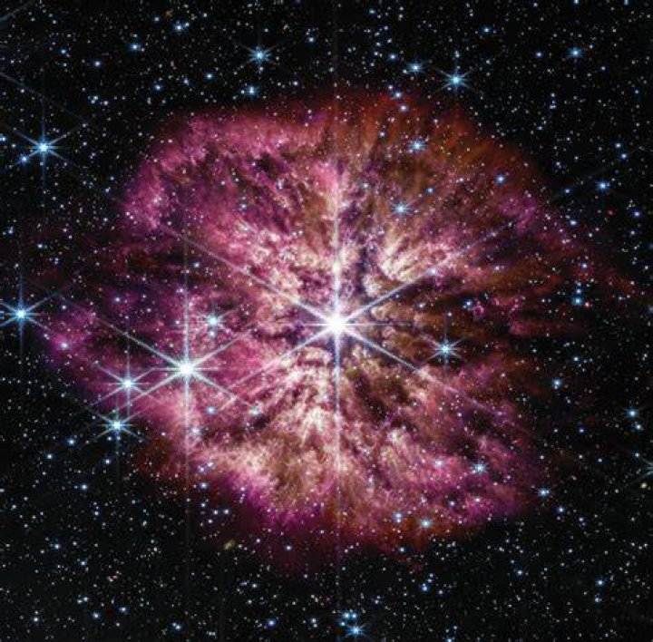  The star revealed what was to come earlier this week with a sleek gold number