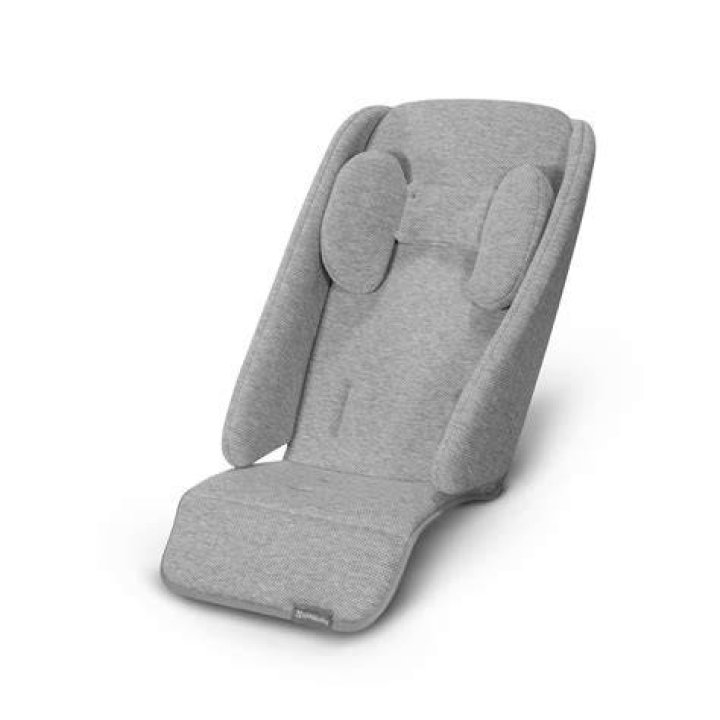 The top-selling snug seat can accommodate two people comfortably.