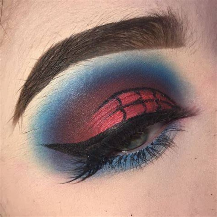  This Spiderman-inspired look is not for the faint-hearted