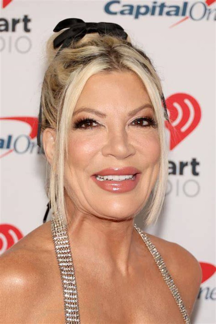 Tori Spelling received negative comments on Instagram