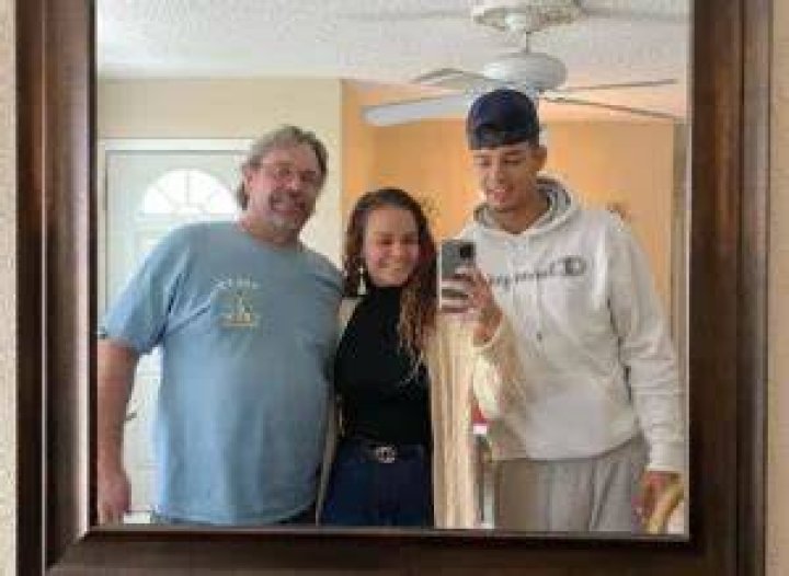 Vaughn Grissom Parents, Siblings