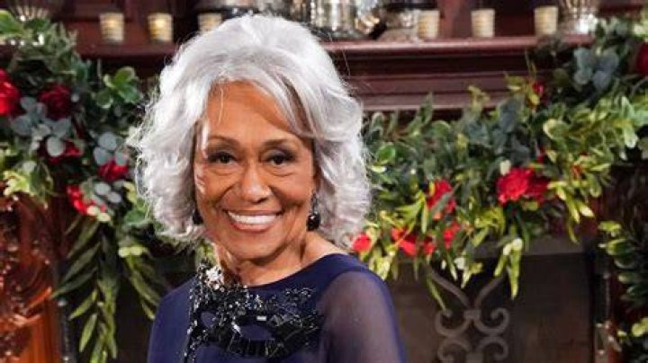 Veronica Redd as Mamie Johnson on Y&R.