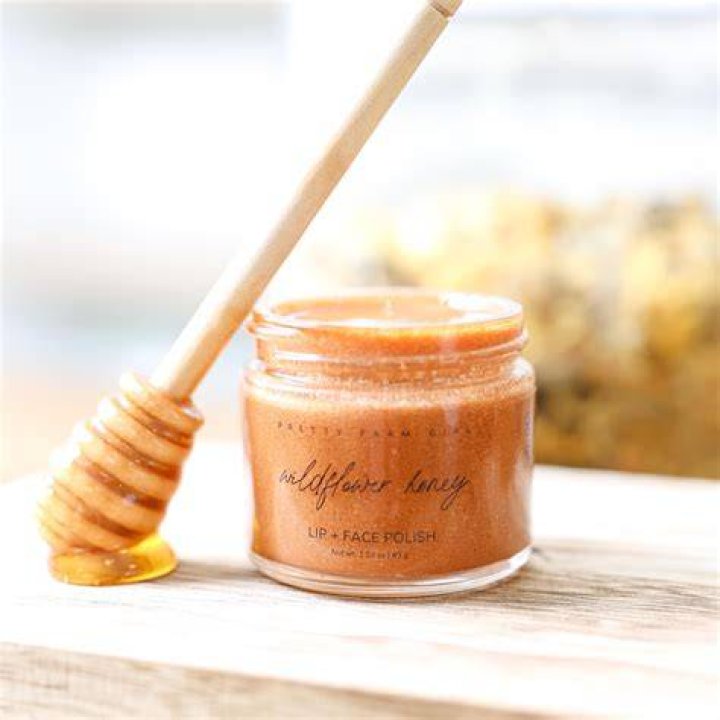 W BEAUTY Honey Face Polish Peeling Gel