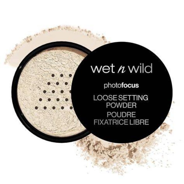  wet n wild Photo Focus Foundation 