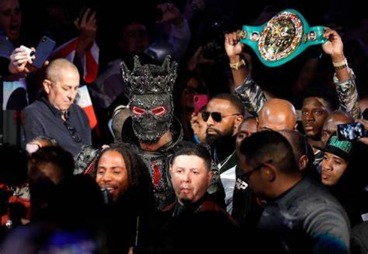 Wilder also wore this mask and crown when he fought Dominic Breazeale in 2019