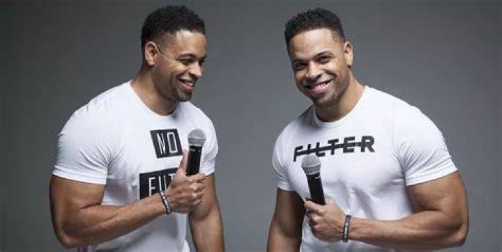 YouTube Stars The Hodgetwins Bring Ultraconservative Act to Laugh Out