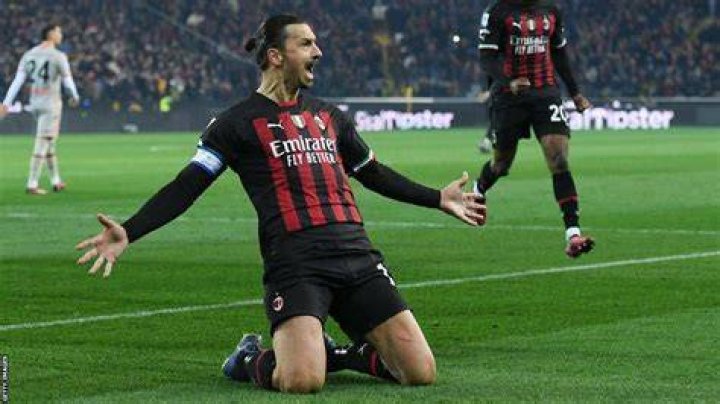zlatan-celebrating-his-goal